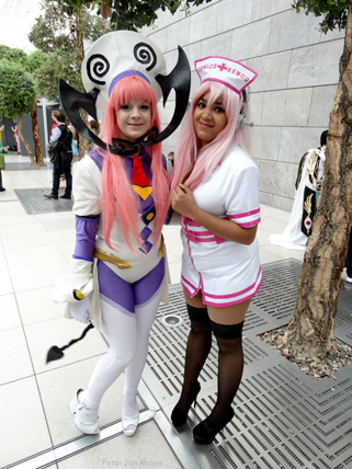 Nana und Super Sonico Cosplay